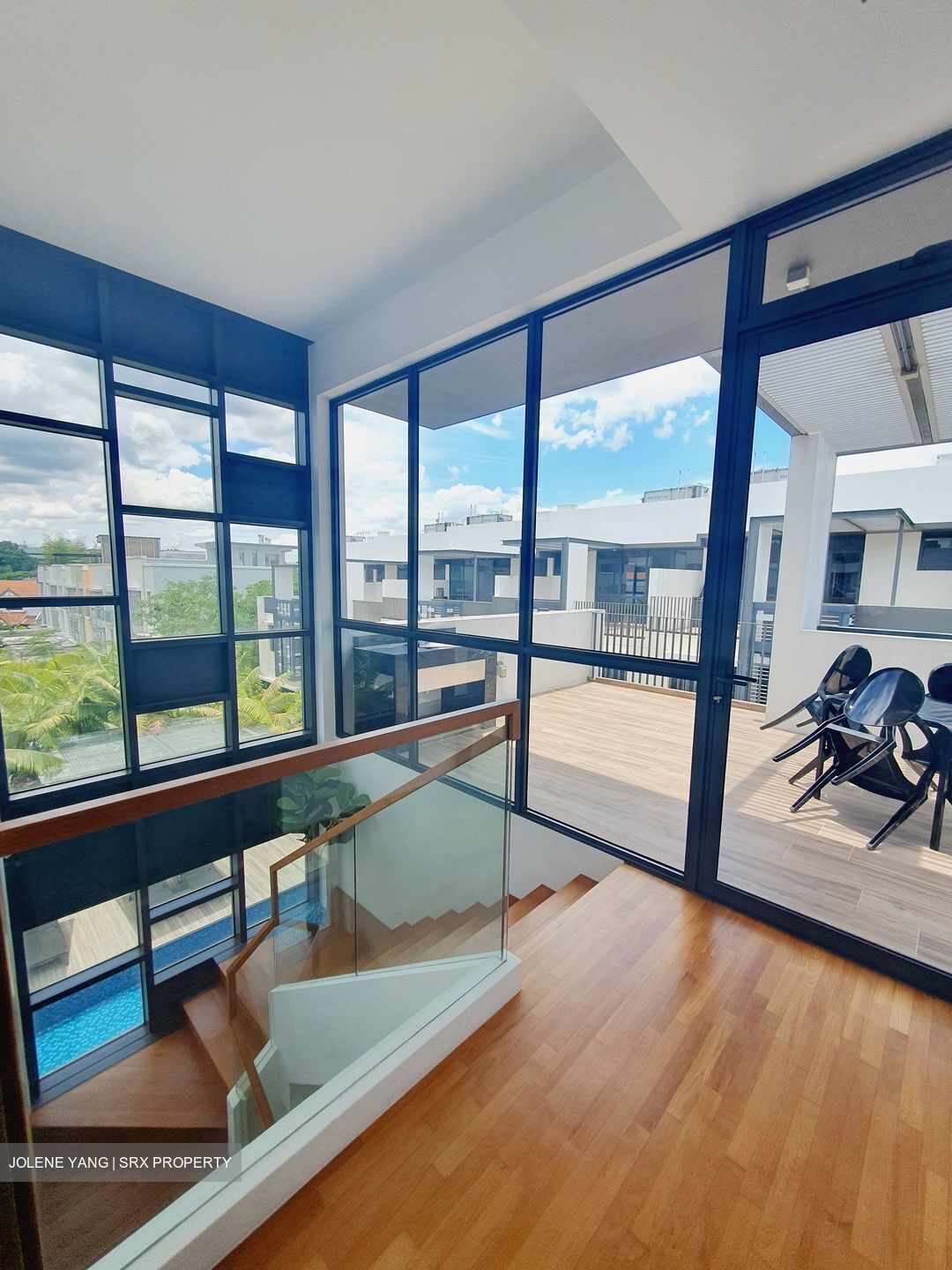 Alana (D28), Terrace #502261121